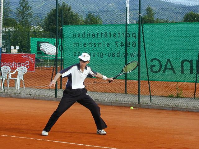 Linkshänder Gary Penberthy in Aktion beim Pfingstturnier 2002